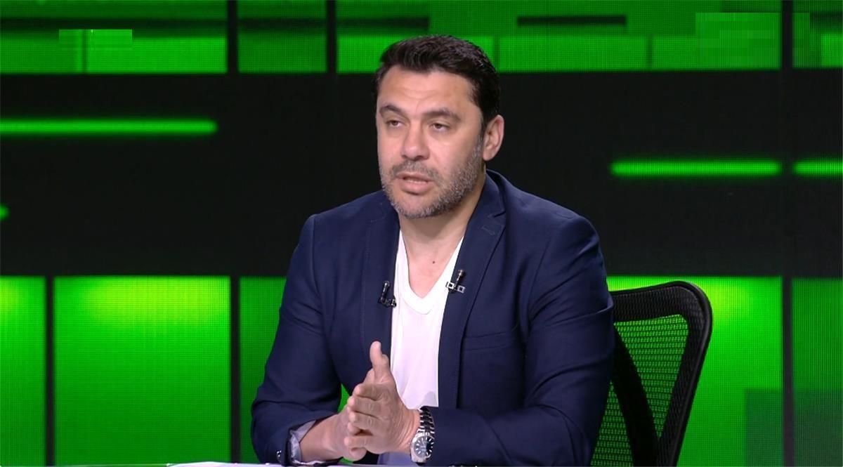 أحمد حسن يطالب بـ"لم الشمل" قبل فوات الأوان في معسكر الفراعنة