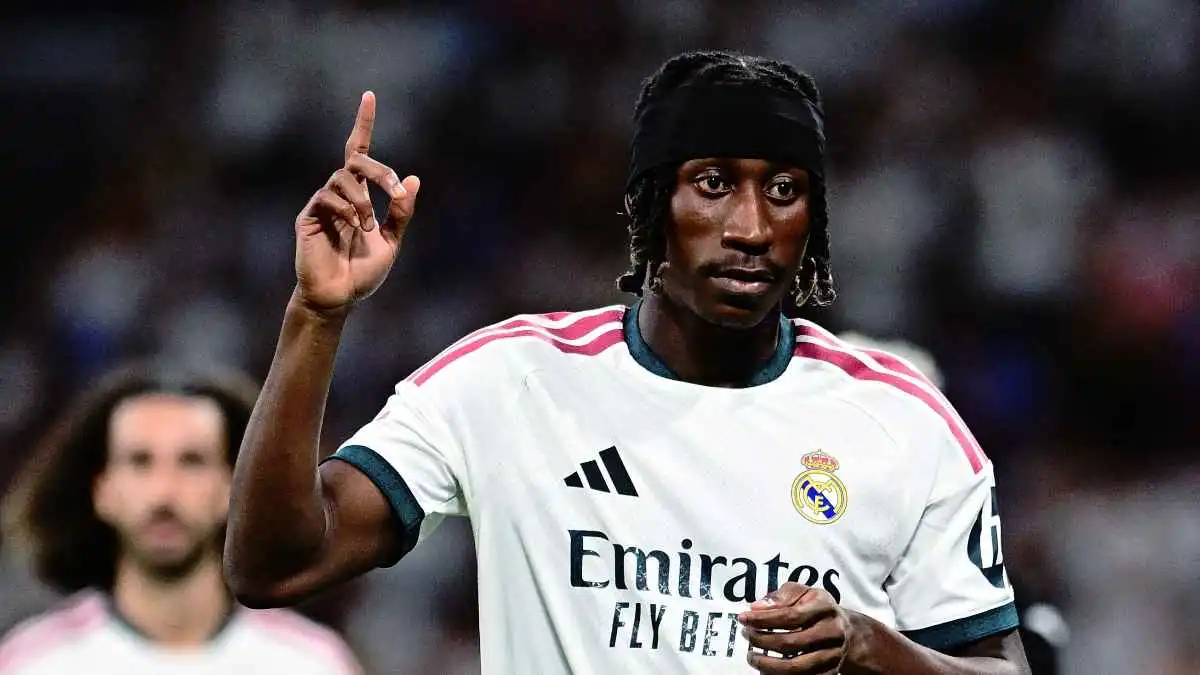 إيقاف فينيسيوس.. هدية على طبق من ذهب للنجم "ديوماندي" مع ريال مدريد