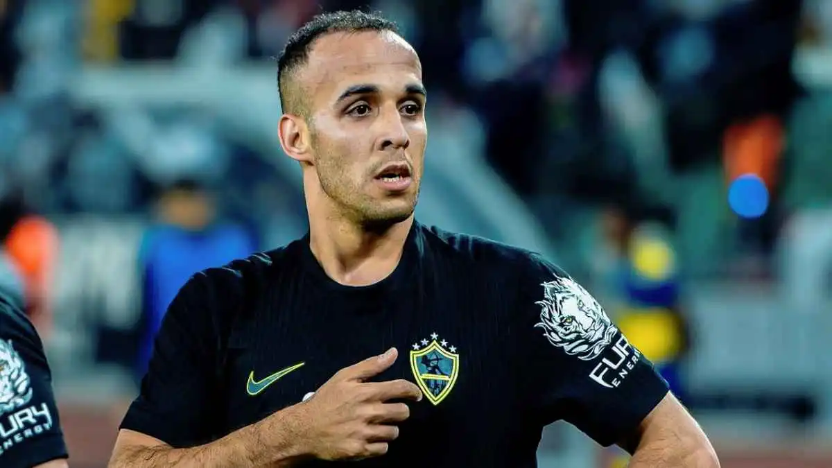 الزمالك يحدد شرطه النهائي لإنهاء أزمة "ناصر منسي" بعد واقعة البصق