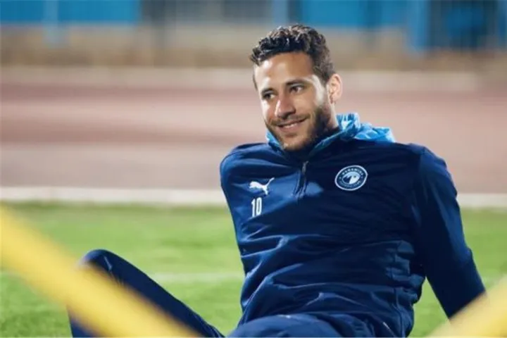 رمضان صبحي يكسر صمته حول العودة للملاعب