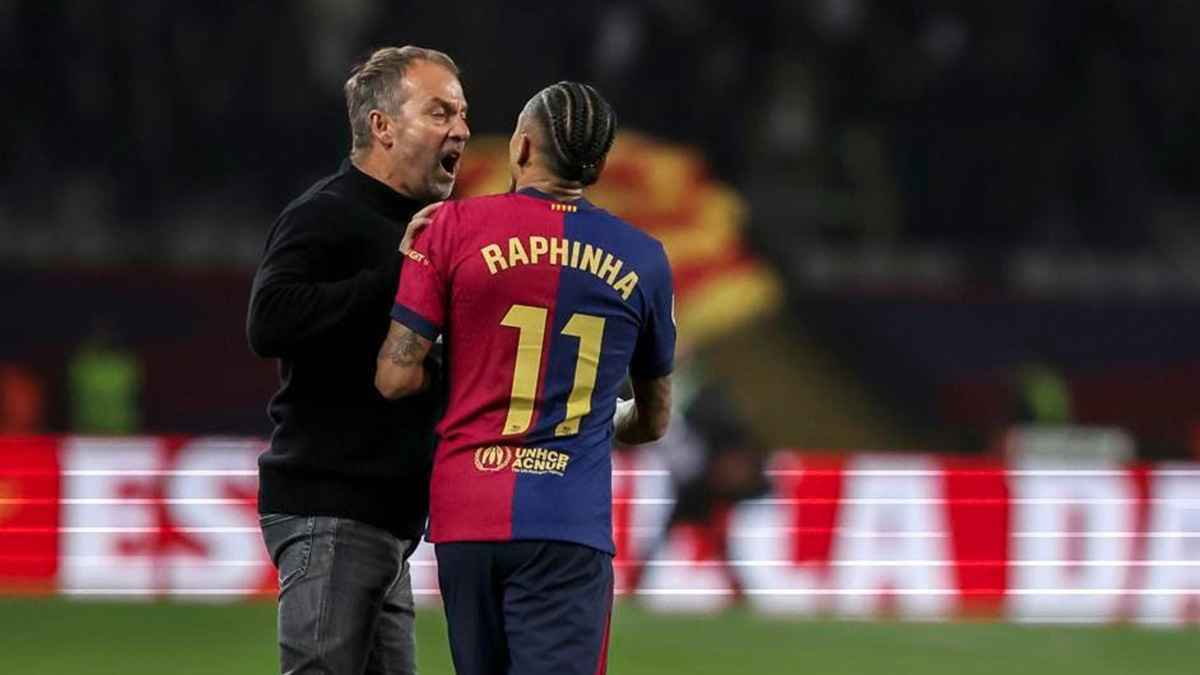 صدمة في برشلونة.. فليك يُربك الجماهير بسبب رافينيا