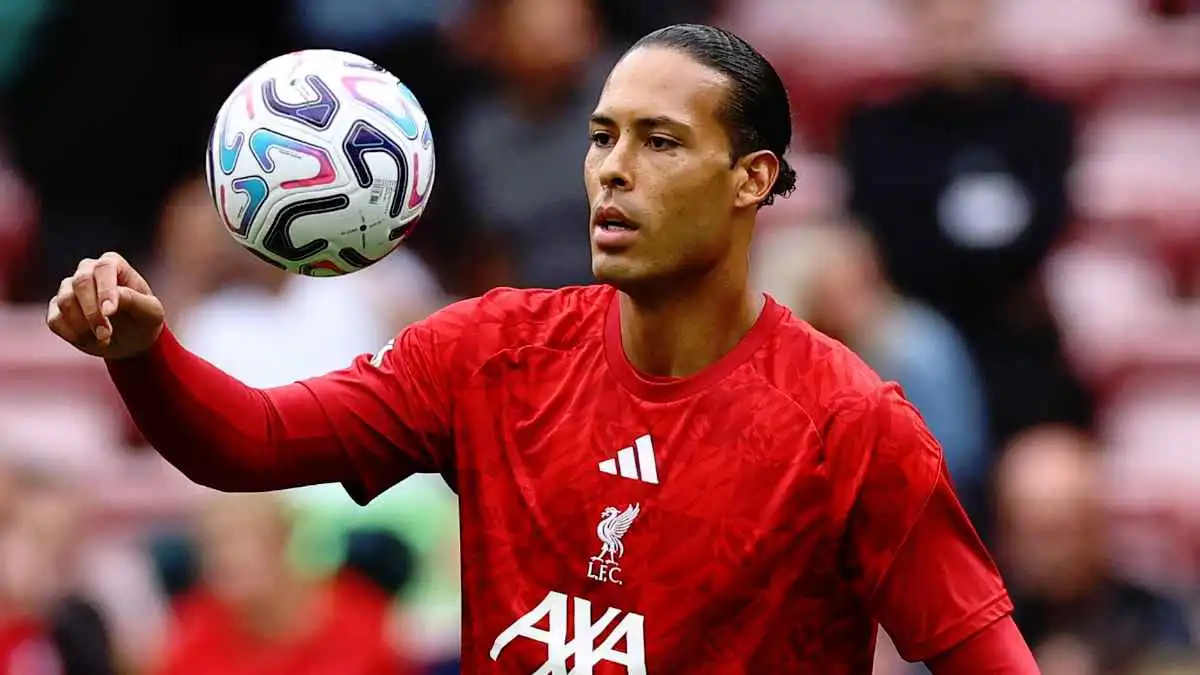 "ليفربول ليس فريقًا مثاليًا حالياً ويجب استغلال أنفيلد"
