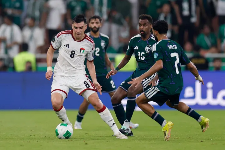 منتخب السعودية يتوج بكأس الخليجي بثنائية مبكرة في شباك الإمارات بجدة